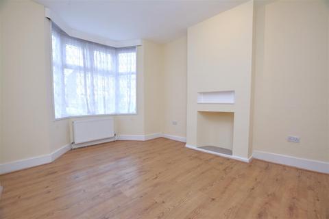 3 bedroom terraced house for sale, Fountain Road, Tooting SW17