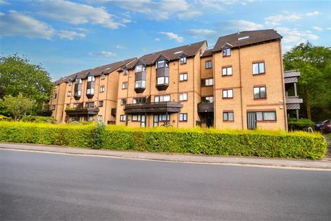 1 bedroom flat for sale, Hawkshill, Dellfield, St. Albans