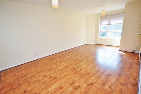 2 bedroom flat to rent, Sheldrick Close, Colliers Wood SW19