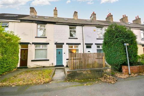 3 bedroom terraced house for sale, Woodlands Grove, Stanningley, Pudsey, West Yorkshire