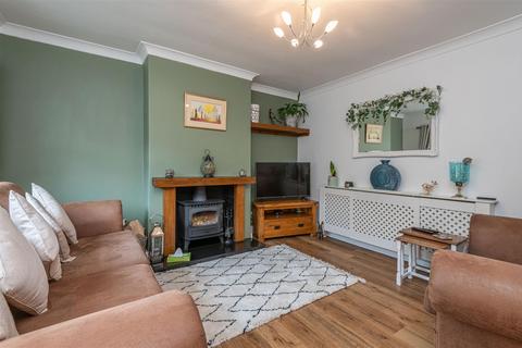 3 bedroom terraced house for sale, School Street, Greetland, Halifax