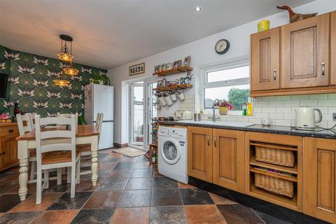 3 bedroom terraced house for sale, School Street, Greetland, Halifax