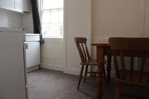 1 bedroom apartment to rent, Castlegate, Newark, Notts, NG24