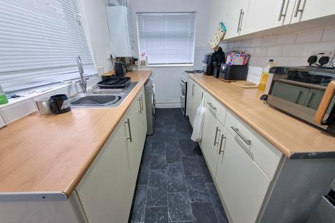 2 bedroom terraced house for sale, Bulkington Road, Warwickshire CV12