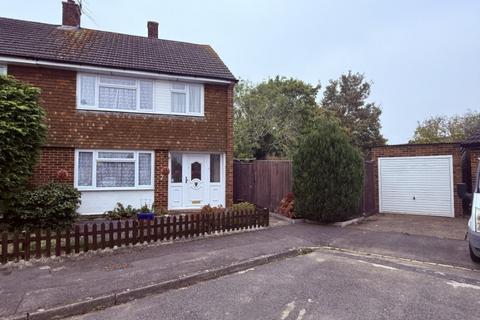 3 bedroom semi-detached house for sale, Maxwell Close, Reading RG5