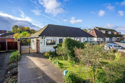 2 bedroom bungalow for sale, Mayflower Road, St. Albans AL2