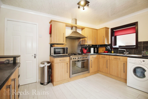 10 Carr Road, Clayton Le Woods, Chorley, PR6 7QD