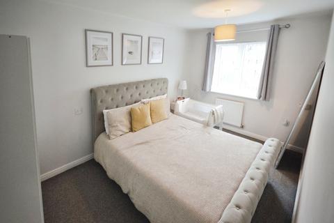 3 bedroom end of terrace house for sale, Windmill Way, Chesterfield S43