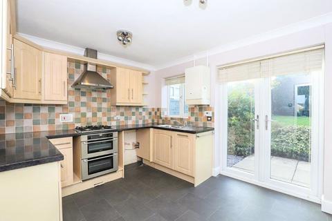 2 bedroom semi-detached house to rent, Darwent Road, Derbyshire S41