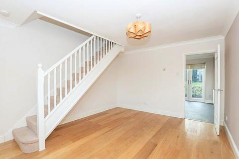 2 bedroom semi-detached house to rent, Darwent Road, Derbyshire S41