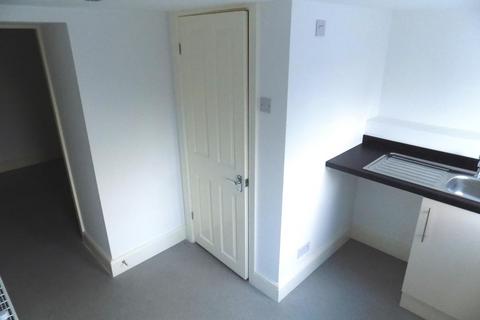 2 bedroom house to rent, Worksop Road, Sheffield S26