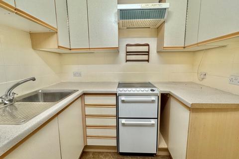 1 bedroom apartment for sale, Sandgate Road, Kent CT20