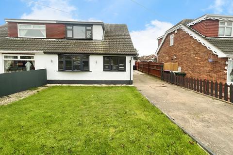 4 bedroom bungalow for sale, Newstead Avenue, Grimsby DN36