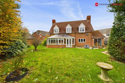 4 bedroom detached house for sale, The Paddocks, Huntingdon PE28