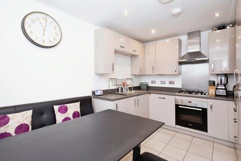 3 bedroom end of terrace house for sale, Danson Street, Manchester M40