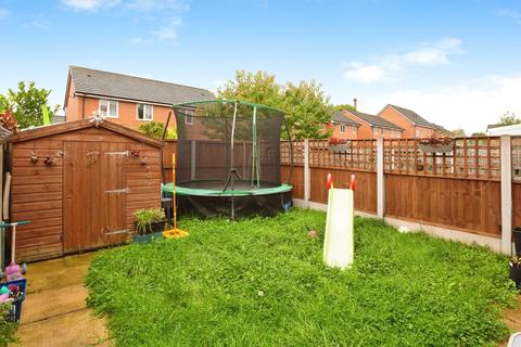 3 bedroom end of terrace house for sale, Danson Street, Manchester M40