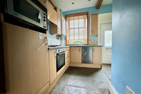 2 bedroom end of terrace house for sale, Newchurch Road, Lancashire OL13