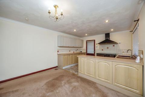 3 bedroom bungalow for sale, Almond Terrace, Shotts ML7