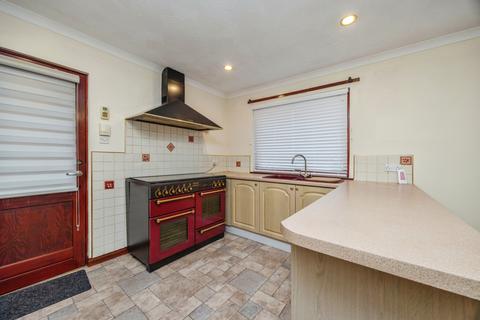 15 Almond Terrace, Harthill, Shotts, ML7 5PF