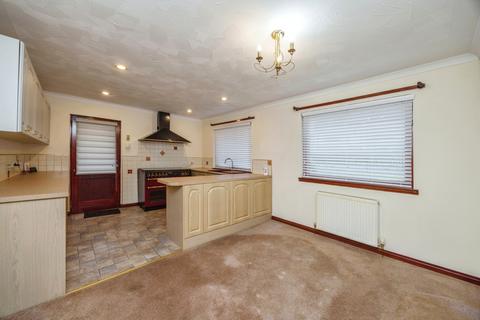15 Almond Terrace, Harthill, Shotts, ML7 5PF