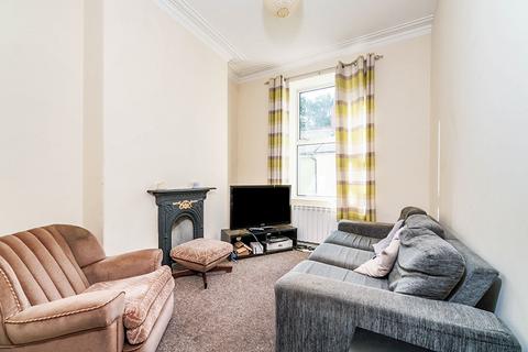 4 bedroom flat to rent, Clifton Place, Plymouth PL4