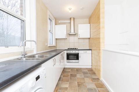 2 bedroom apartment to rent, NW2