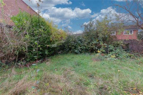 25 Broomfields, Denton, Manchester, M34 3TH