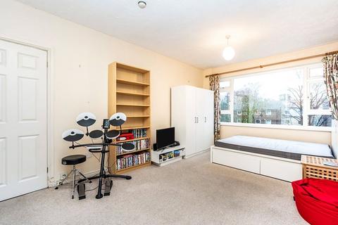 Studio to rent, Hulse Road, Hampshire SO15