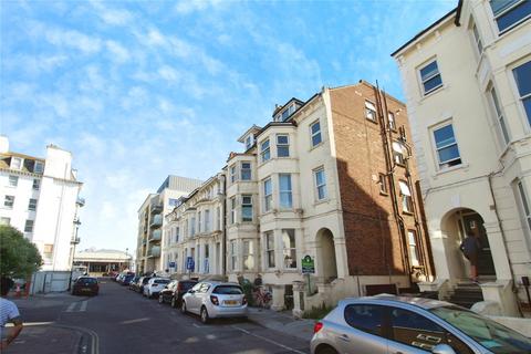 2 bedroom flat to rent, Alhambra Road, Hampshire PO4