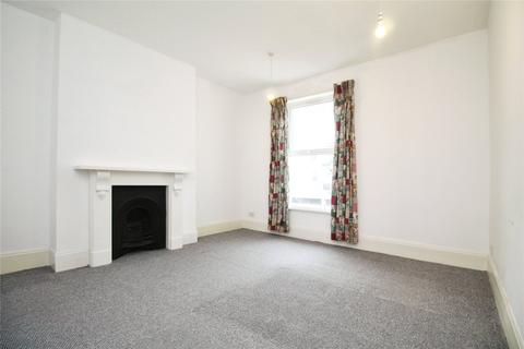 2 bedroom flat to rent, Alhambra Road, Hampshire PO4