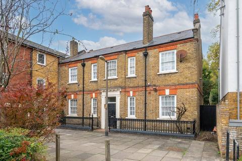 Studio for sale, Kenley Walk, Ladbroke Grove, London, W11