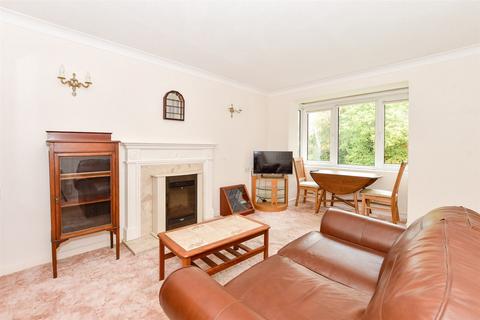 1 bedroom apartment for sale, Heath Road, Haywards Heath, West Sussex