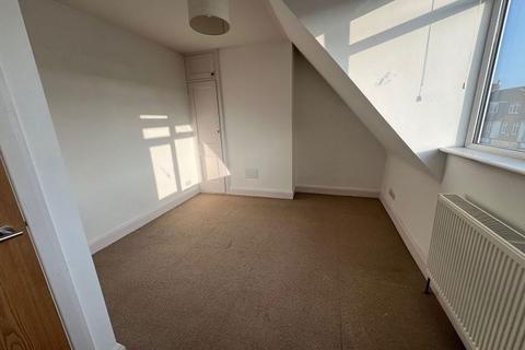 2 bedroom maisonette to rent, Portland Road, Hove BN3 5QJ