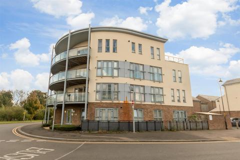 1 bedroom flat for sale, Liverymen Walk, Greenhithe, Kent