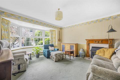 4 bedroom detached house for sale, Lancaster Close, Reading