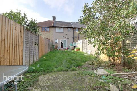 46 Rowdowns Road, Dagenham, RM9 6NJ