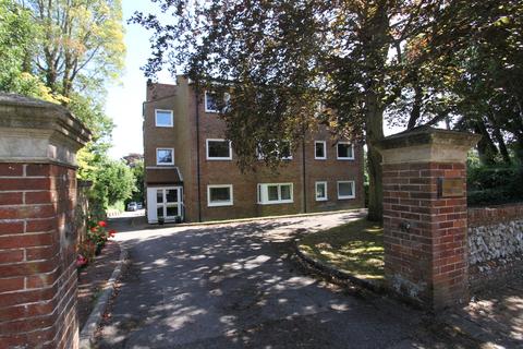 2 bedroom apartment for sale, Carlisle Road, Eastbourne  BN20