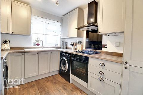 2 bedroom apartment for sale, Croydon Road, Westerham