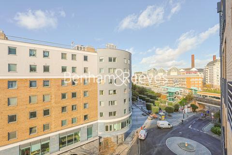 Studio to rent, Townmead Road,  Imperial Wharf SW6