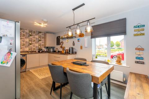 4 Howdle Road, Burntwood, WS7 3RB