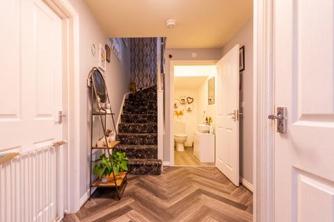 4 Howdle Road, Burntwood, WS7 3RB