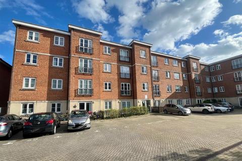 2 bedroom flat for sale, Susans Road, Eastbourne