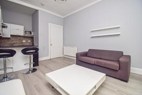 1 bedroom flat to rent, Cartside Street, Flat 1/2, Battlefield, Glasgow, G42 9TF