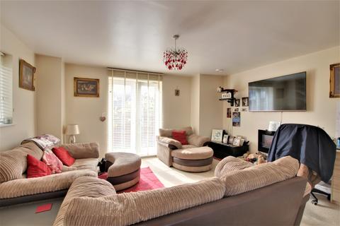 2 bedroom coach house for sale, ST JACQUES WAY, DENMEAD