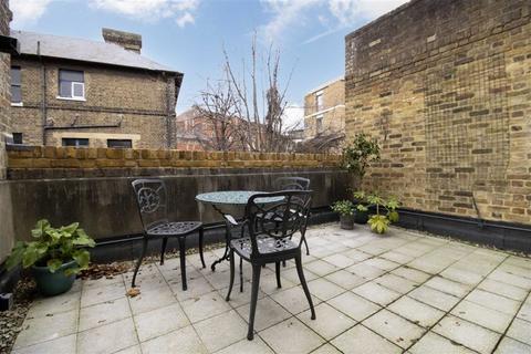 2 bedroom flat for sale, Hanover Gardens, London SE11