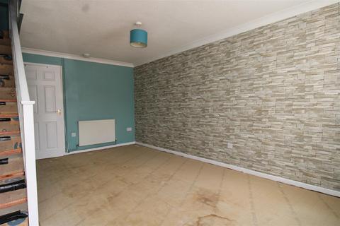 2 bedroom terraced house to rent, Seymour Place, Peterborough