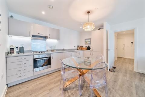 1 bedroom apartment for sale, Carver House, 8 Spitfire Chase, Walton-on-Thames, KT12