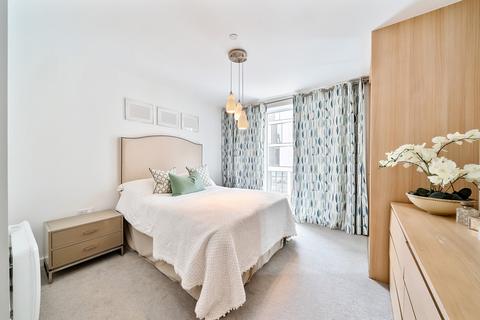 1 bedroom apartment for sale, Carver House, 8 Spitfire Chase, Walton-on-Thames, KT12