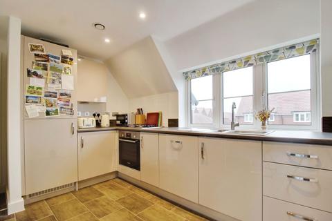 2 bedroom coach house for sale, Jeffrey Close, Tadpole Garden Village, SN25