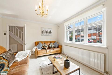 4 bedroom house to rent, Gunton Road, London E5